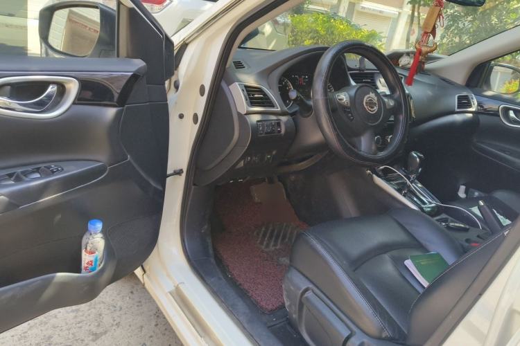 Used Nissan Sylphy 2016 1.6 XL CVT Luxury Edition Driver Seat