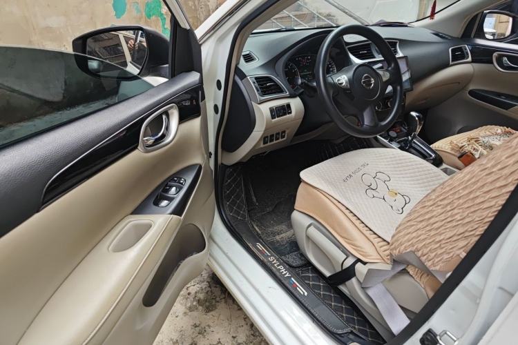 Used Nissan Sylphy 2016 1.6 XL CVT Luxury Edition Driver Seat