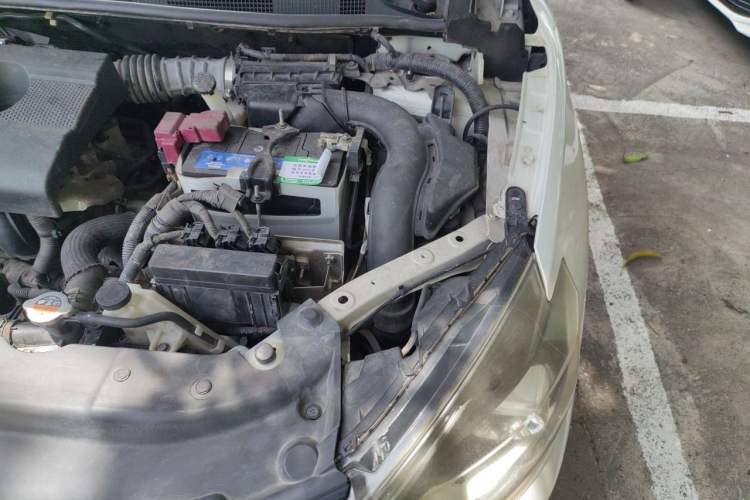 Used Nissan Sylphy 2016 1.6XV CVT Smart Enjoyment Version Engine Bay Left