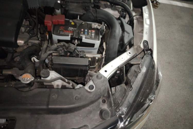Used Nissan Sylphy 2016 1.6XV CVT Smart Enjoyment Version Engine Bay Left