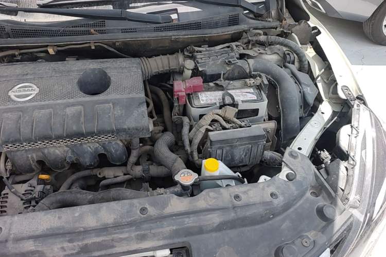 Used Nissan Sylphy 2016 1.6 XL CVT Deluxe Edition Engine Bay Left