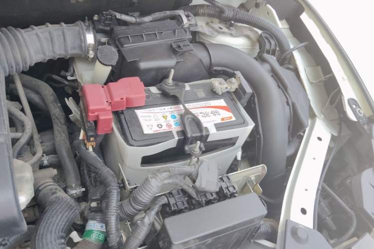 Used Nissan Sylphy 2016 1.6 XL CVT Luxury Edition Engine Bay Left