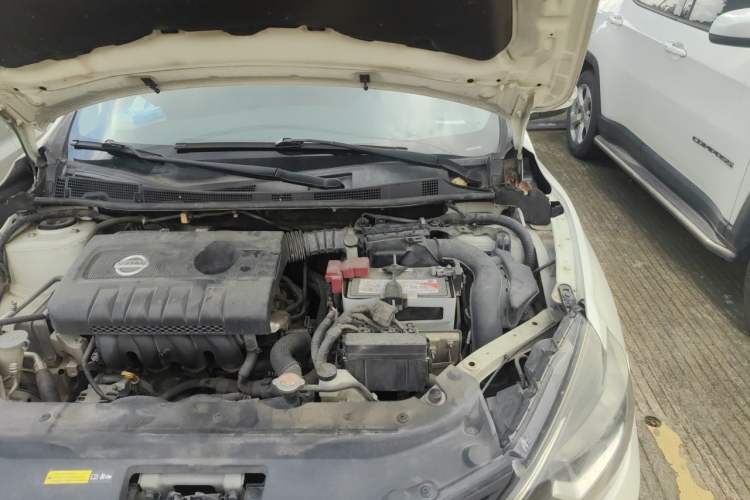 Used Nissan Sylphy 2016 1.6 XL CVT Deluxe Edition Engine Bay Left
