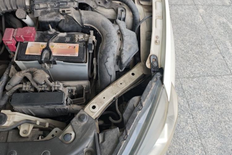 Used Nissan Sylphy 2016 1.6XV CVT Smart Enjoyment Version Engine Bay Left