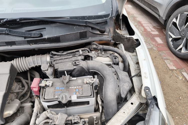 Used Nissan Sylphy 2016 1.6 XL CVT Deluxe Edition Engine Bay Left