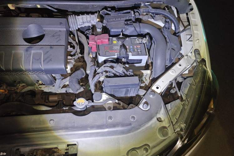 Used Nissan Sylphy 2016 1.6XV CVT Smart Enjoyment Version Engine Bay Left