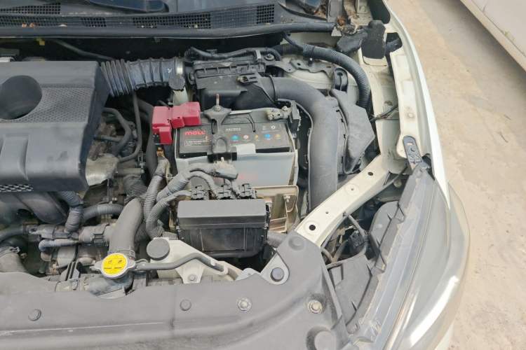 Used Nissan Sylphy 2016 1.6 XL CVT Luxury Edition Engine Bay Left