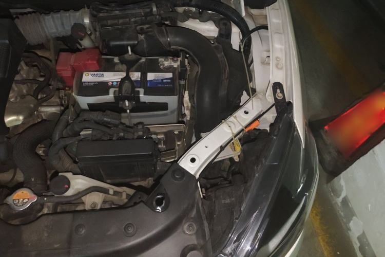 Used Nissan Sylphy 2016 1.6 XL CVT Luxury Edition Engine Bay Left