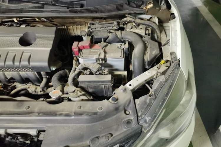 Used Nissan Sylphy 2016 1.6 XL CVT Deluxe Edition Engine Bay Left