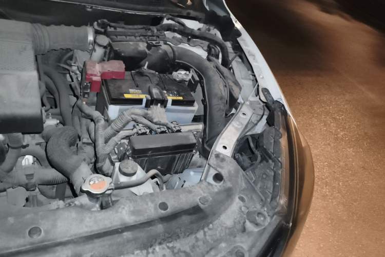 Used Nissan Sylphy 2016 1.6 XL CVT Luxury Edition Engine Bay Left
