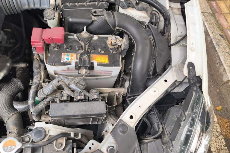 Used Nissan Sylphy 2016 1.6XV CVT Smart Enjoyment Version Engine Bay Left