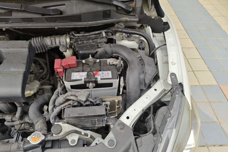 Used Nissan Sylphy 2016 1.6XV CVT Smart Enjoyment Version Engine Bay Left