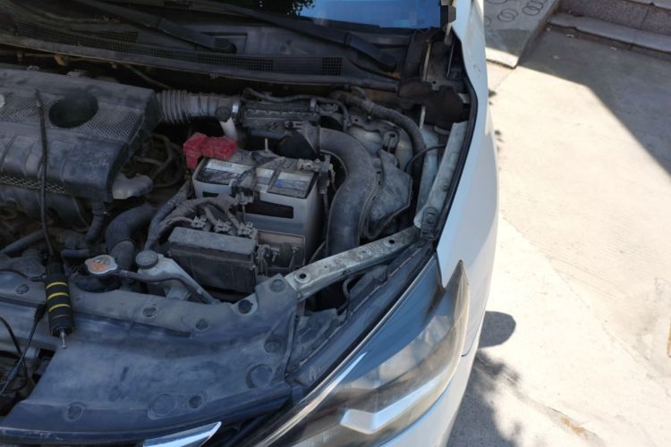 Used Nissan Sylphy 2016 1.6 XL Manual Luxury Edition Engine Bay Left