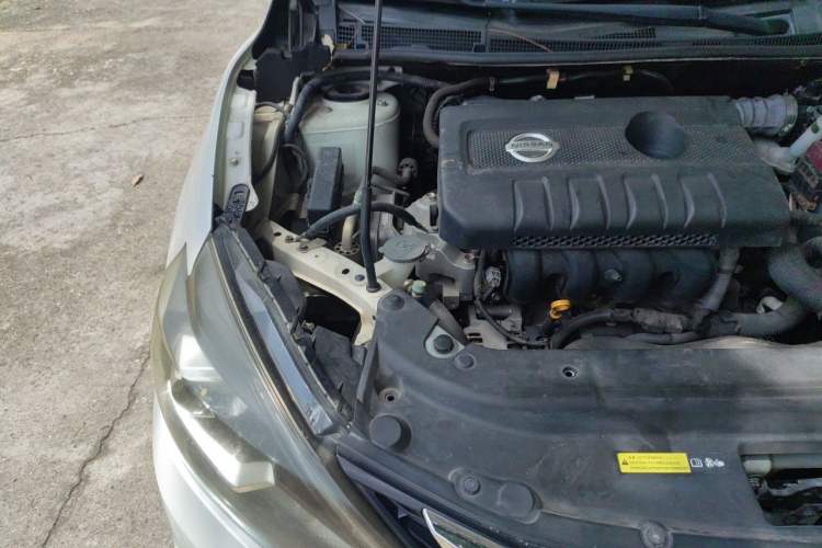 Used Nissan Sylphy 2016 1.6XV CVT Smart Enjoyment Version Engine Bay Right