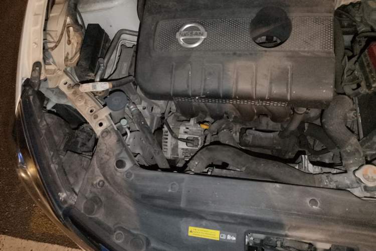 Used Nissan Sylphy 2016 1.6XV CVT ZhiZun Edition Engine Bay Right