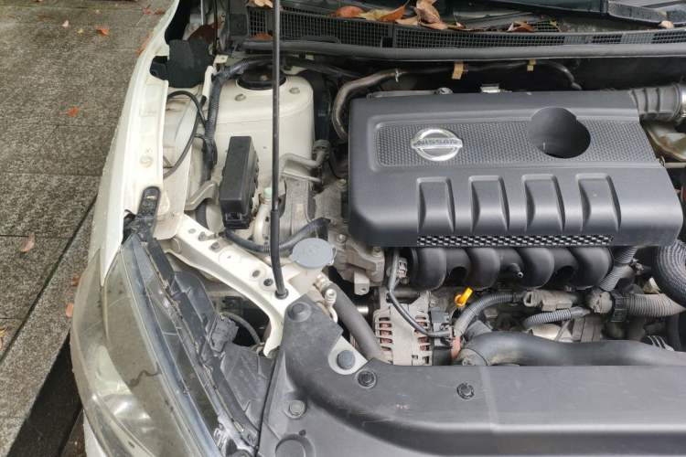 Used Nissan Sylphy 2016 1.6XV CVT Smart Enjoyment Version Engine Bay Right