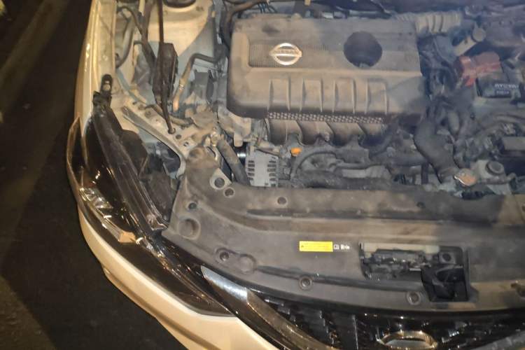 Used Nissan Sylphy 2016 1.6XV CVT Smart Enjoyment Version Engine Bay Right