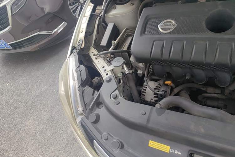 Used Nissan Sylphy 2016 1.6XV CVT Smart Enjoyment Version Engine Bay Right