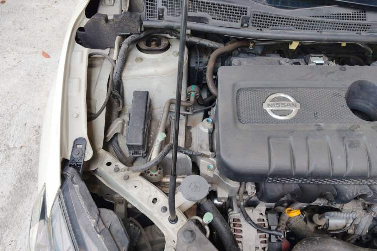 Used Nissan Sylphy 2016 1.6XV CVT Smart Enjoyment Version Engine Bay Right