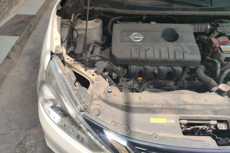 Used Nissan Sylphy 2016 1.6XV CVT Smart Enjoyment Version Engine Bay Right