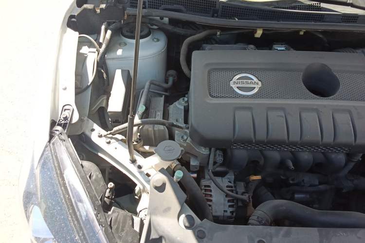 Used Nissan Sylphy 2016 1.6XV CVT Smart Enjoyment Version Engine Bay Right