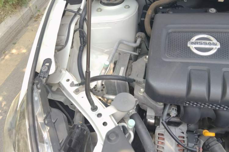 Used Nissan Sylphy 2016 1.6 XL CVT Luxury Edition Engine Bay Right
