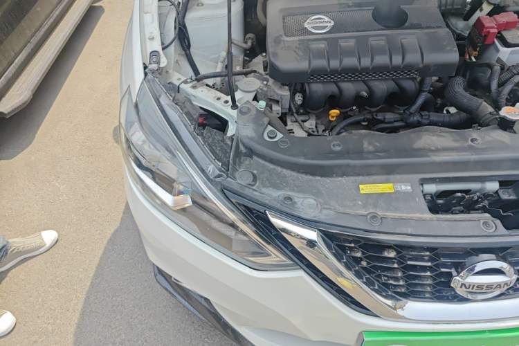 Used Nissan Sylphy 2016 1.6XV CVT Smart Enjoyment Version Engine Bay Right
