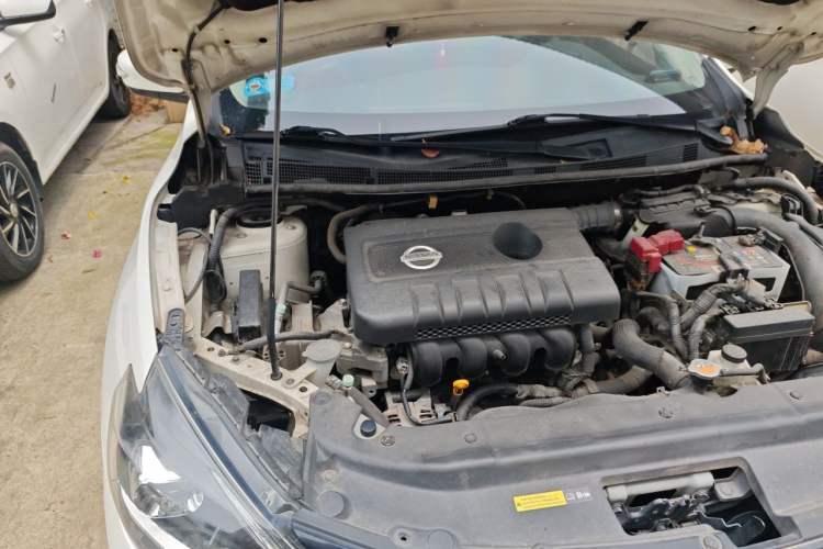 Used Nissan Sylphy 2016 1.6XV CVT Smart Enjoyment Version Engine Bay Right