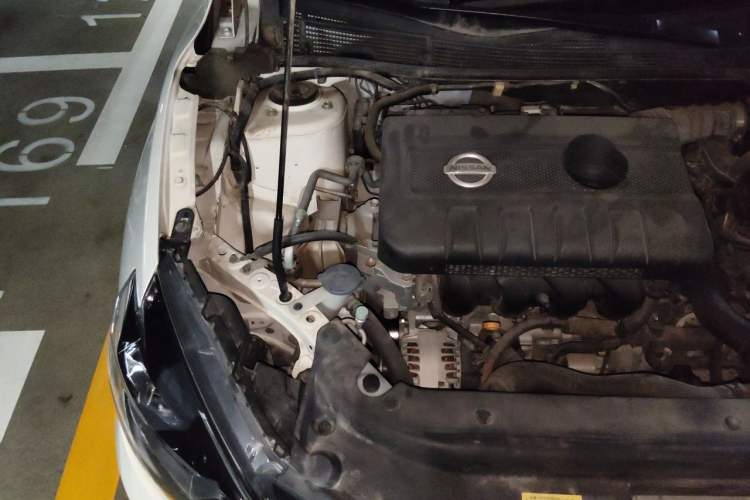 Used Nissan Sylphy 2016 1.6 XL CVT Luxury Edition Engine Bay Right
