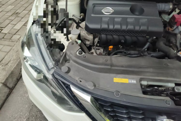 Used Nissan Sylphy 2016 1.6XV CVT Smart Enjoyment Version Engine Bay Right