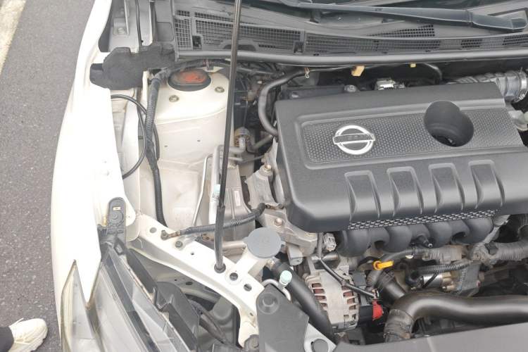Used Nissan Sylphy 2016 1.6 XL Manual Luxury Edition Engine Bay Right