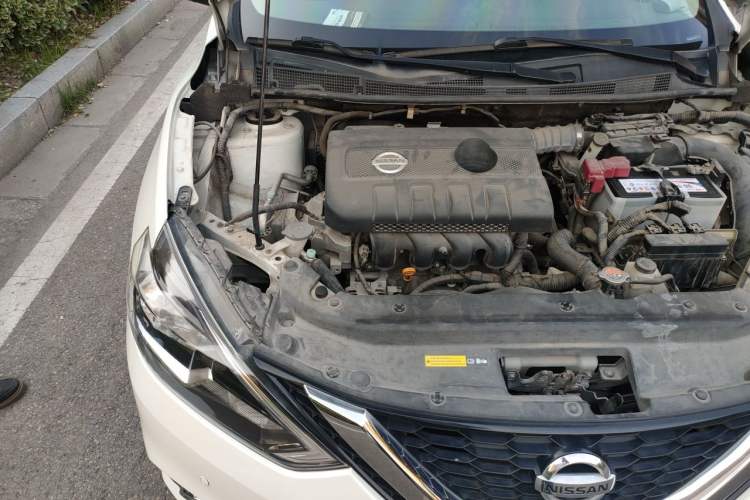 Used Nissan Sylphy 2016 1.6 XL CVT Deluxe Edition Engine Bay Right