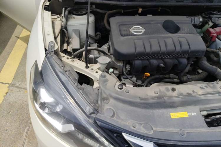 Used Nissan Sylphy 2016 1.6XV CVT Smart Enjoyment Version Engine Bay Right