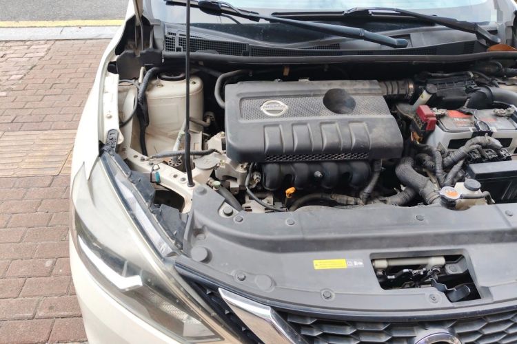 Used Nissan Sylphy 2016 1.6 XL Manual Luxury Edition Engine Bay Right