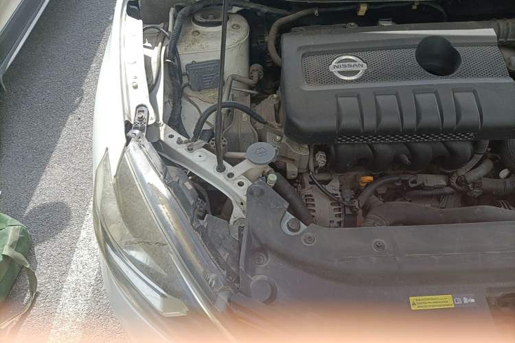 Used Nissan Sylphy 2016 1.6 XL CVT Deluxe Edition Engine Bay Right
