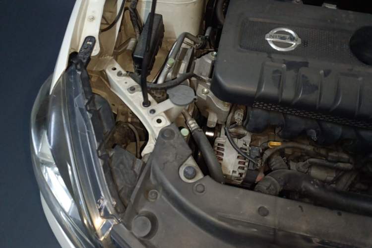 Used Nissan Sylphy 2016 1.6XV CVT Smart Enjoyment Version Engine Bay Right