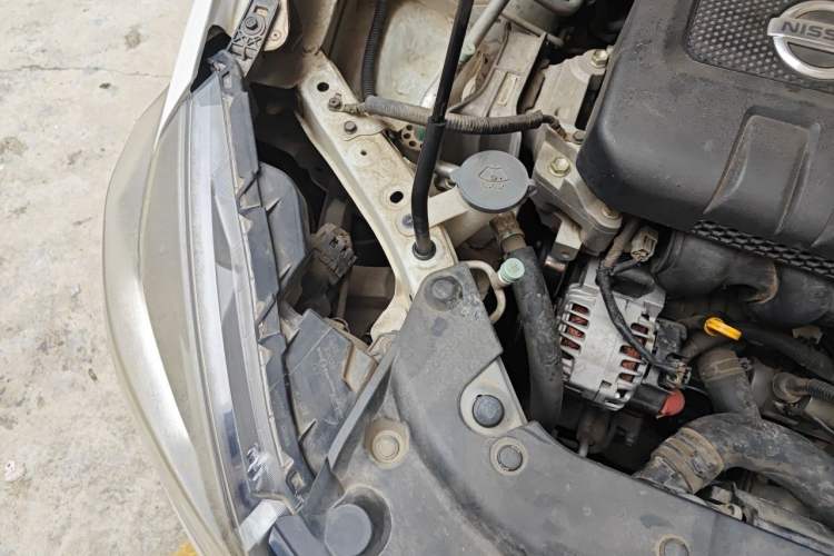 Used Nissan Sylphy 2016 1.6 XL CVT Luxury Edition Engine Bay Right