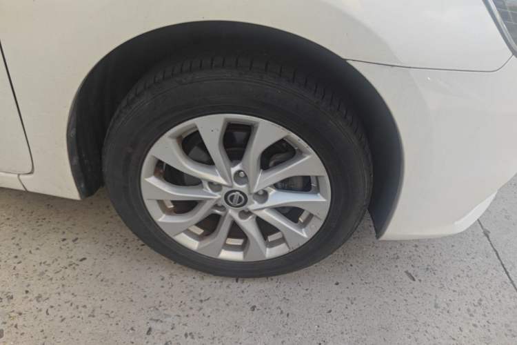Used Nissan Sylphy 2016 1.6XV CVT Smart Enjoyment Version Exterior 1