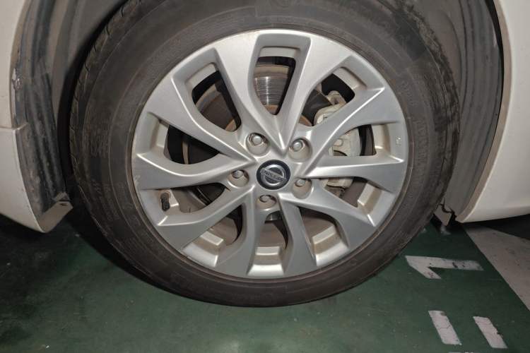 Used Nissan Sylphy 2016 1.6 XL CVT Deluxe Edition Exterior 1