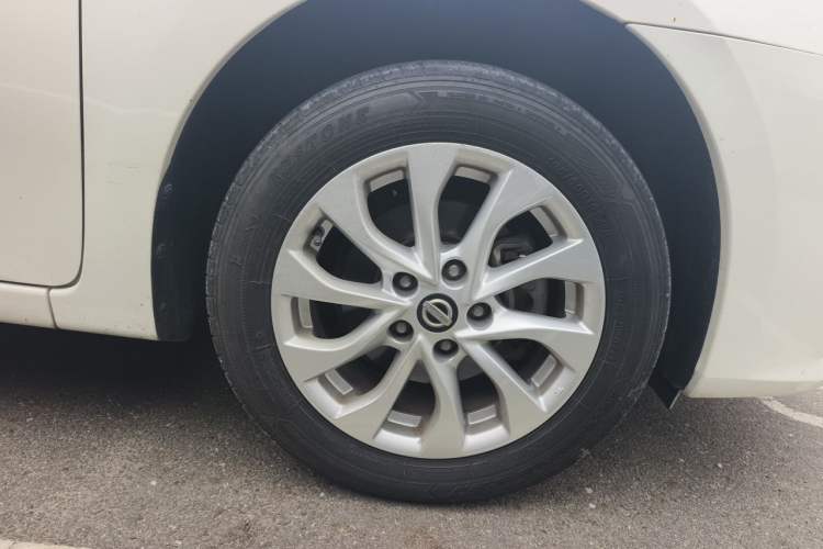 Used Nissan Sylphy 2016 1.6 XL CVT Deluxe Edition Exterior 1