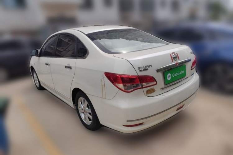 Used Nissan Sylphy 2016 Classic 1.6XE Manual Comfort Edition Exterior 2