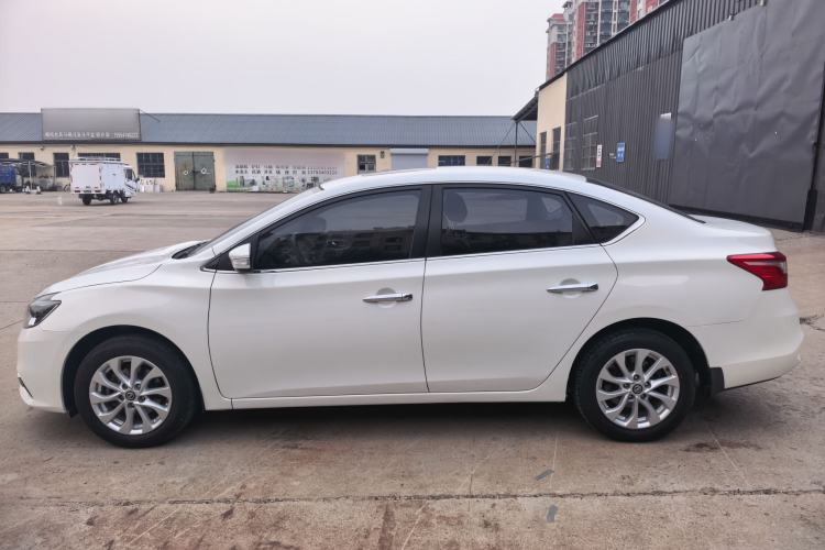 Used Nissan Sylphy 2016 1.6 XL Manual Luxury Edition Exterior 2