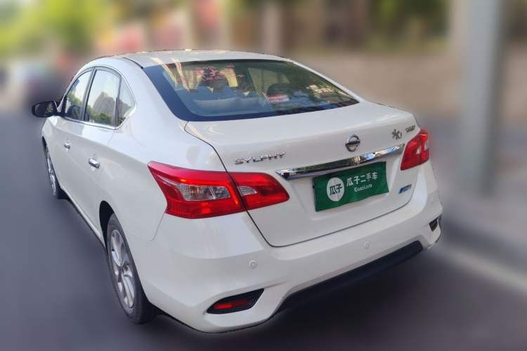 Used Nissan Sylphy 2016 1.6 XL CVT Luxury Edition Exterior 2