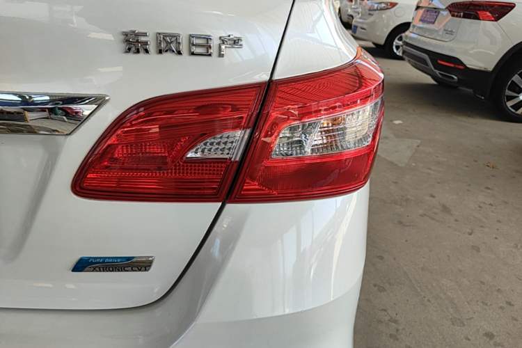 Used Nissan Sylphy 2016 1.6 XL CVT Deluxe Edition Exterior 3