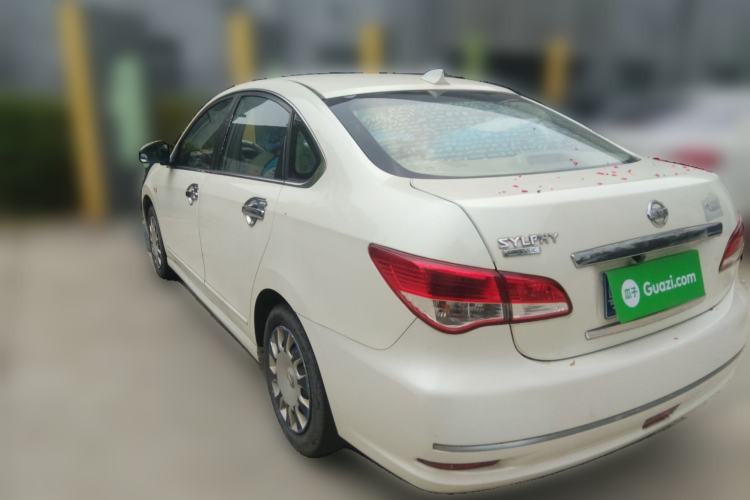 Used Nissan Sylphy 2016 Classic 1.6XE Automatic Comfort Edition Exterior 3
