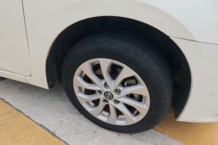 Used Nissan Sylphy 2016 1.6 XL CVT Deluxe Edition Exterior 3