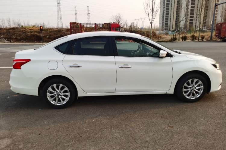 Used Nissan Sylphy 2016 1.6 XL CVT Deluxe Edition Exterior 4