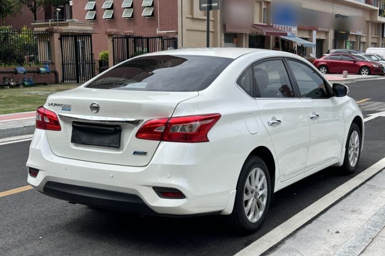Used Nissan Sylphy 2016 1.6 XL CVT Deluxe Edition Exterior 4