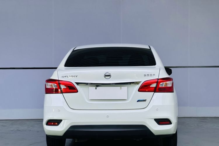 Used Nissan Sylphy 2016 1.6 XL CVT Luxury Edition Exterior 4