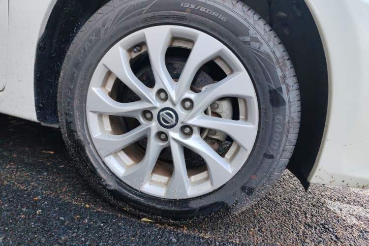 Used Nissan Sylphy 2016 1.6 XL CVT Deluxe Edition Exterior 4